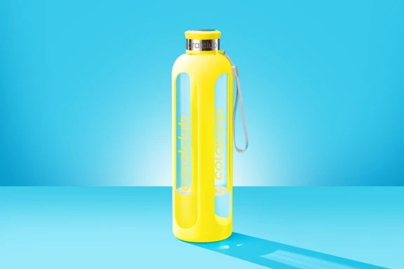 Стеклянная бутылка "ClearWater", Illuminating yellow